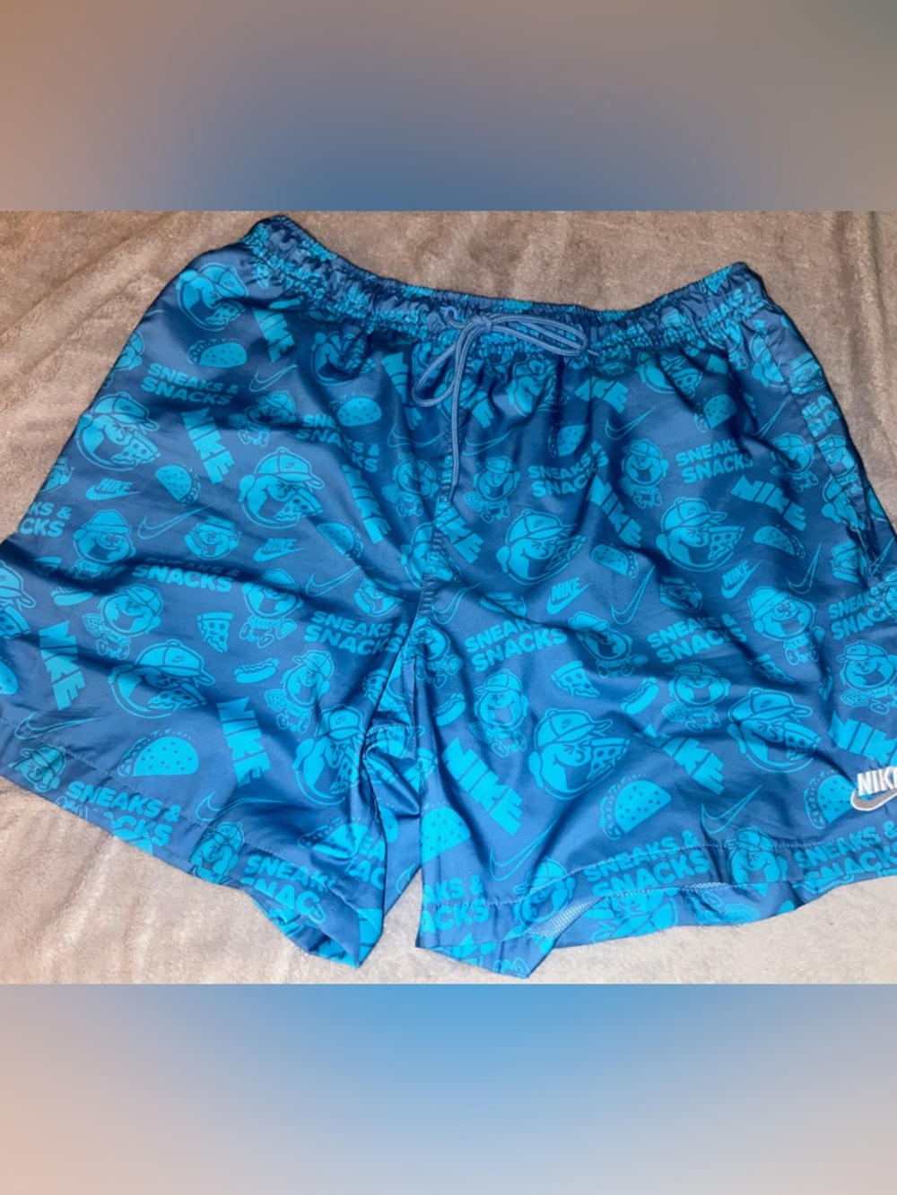 Nike Men's Club Sole Flow Shorts Sneaks and Snacks NWOT size XL